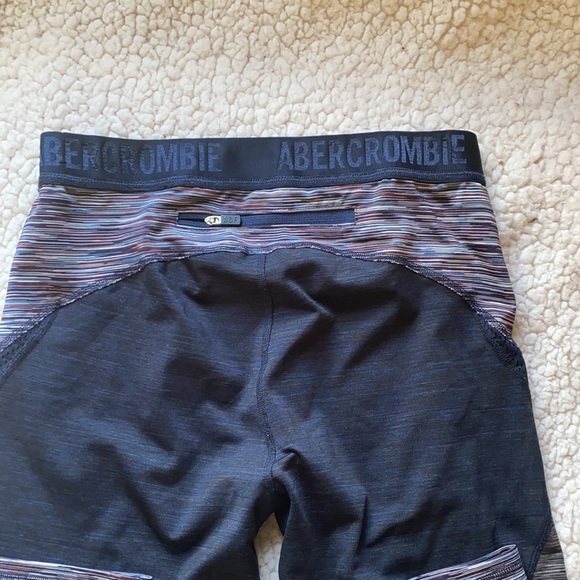 Abercrombie leggings - Picture 4 of 8